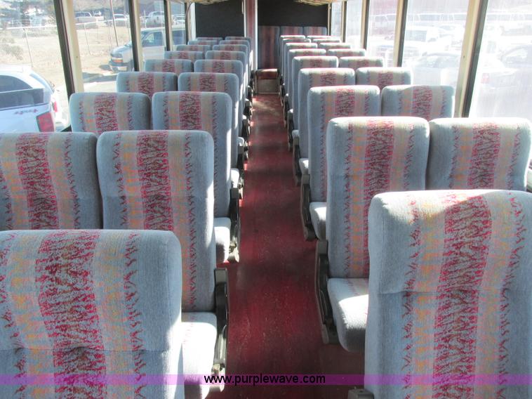 image for item J2326 1987 MCI transit bus