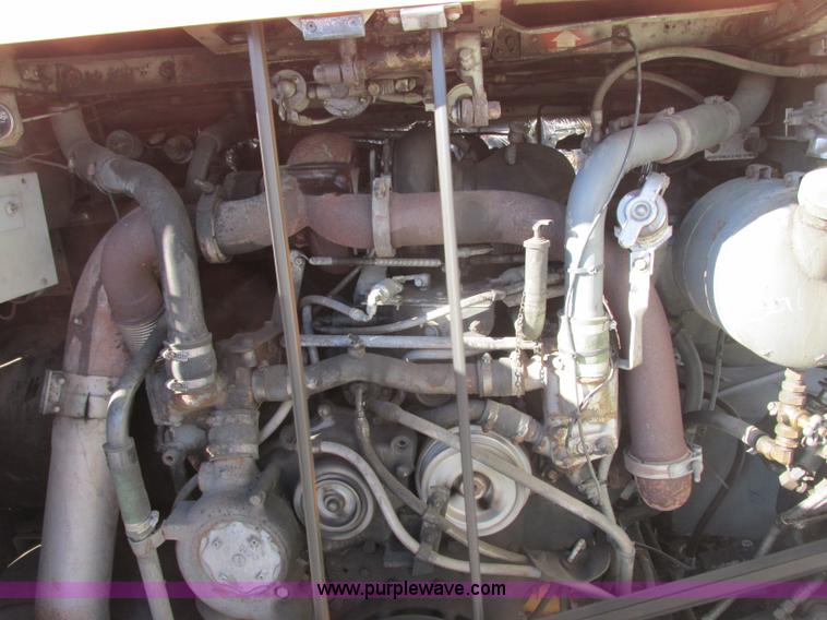 image for item J2326 1987 MCI transit bus