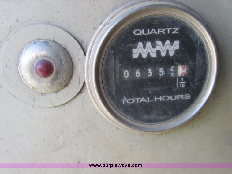 image for item J2326 1987 MCI transit bus