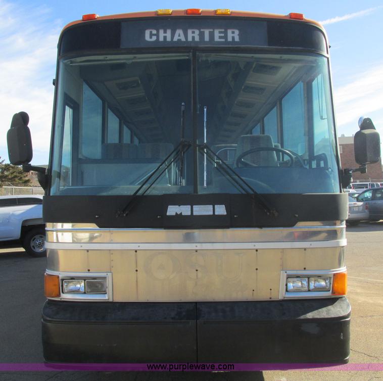 image for item J2326 1987 MCI transit bus