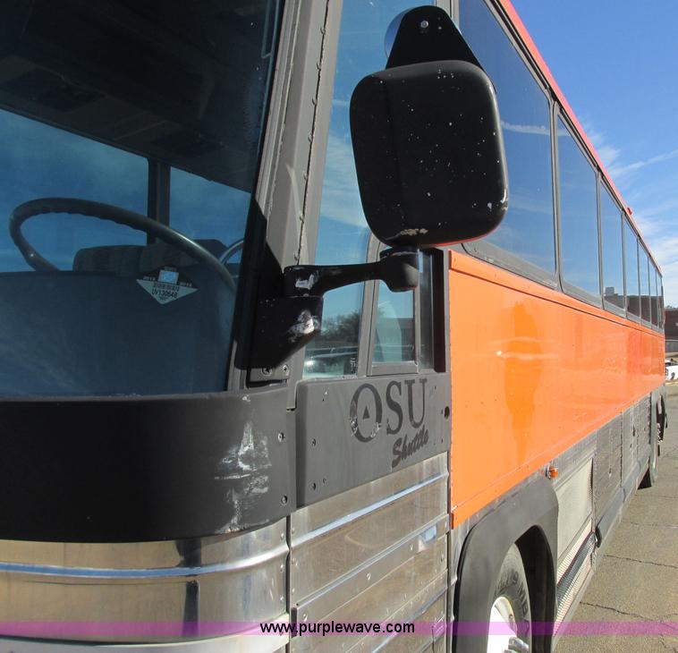 image for item J2326 1987 MCI transit bus