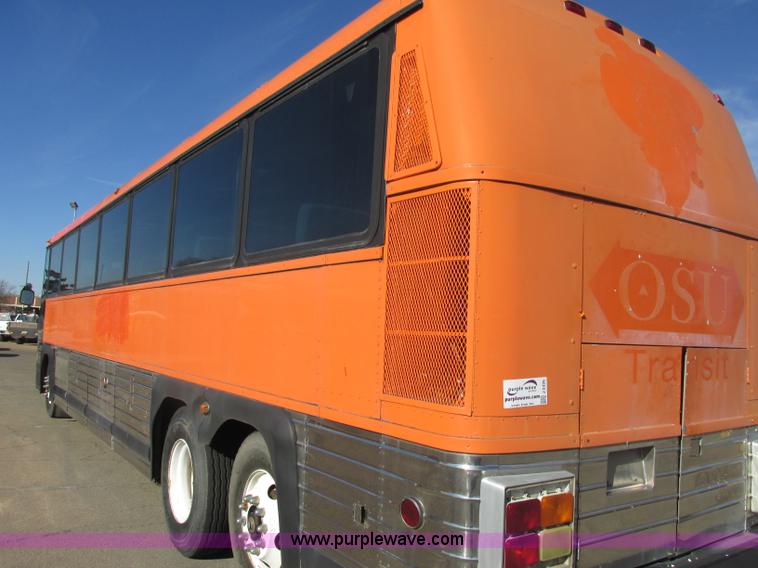 image for item J2326 1987 MCI transit bus