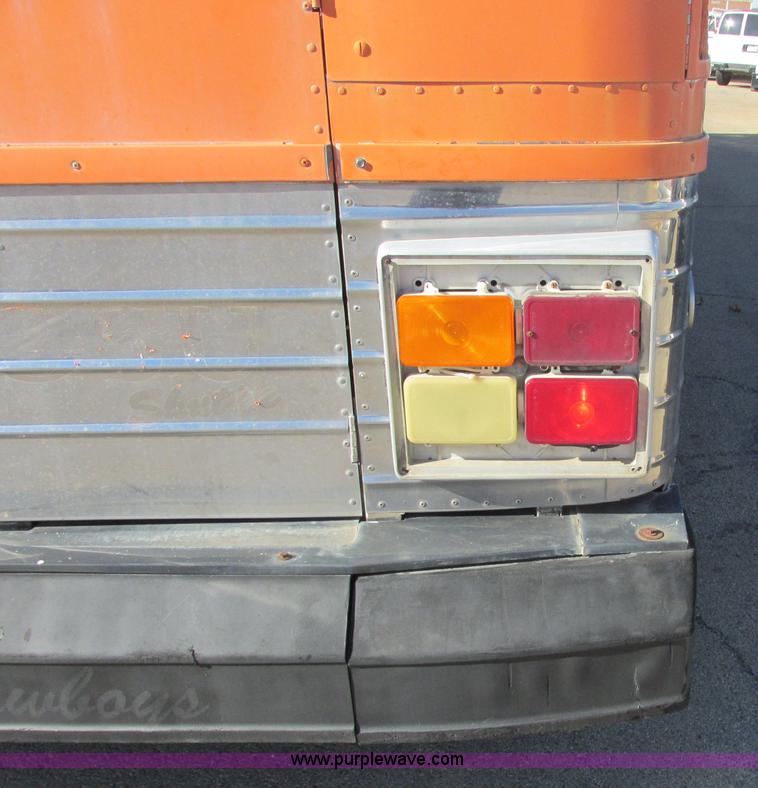 image for item J2326 1987 MCI transit bus