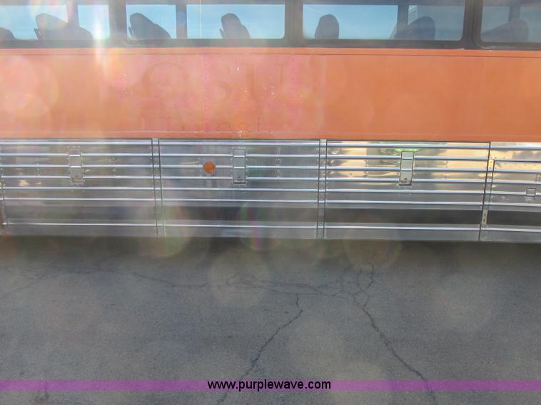 image for item J2326 1987 MCI transit bus