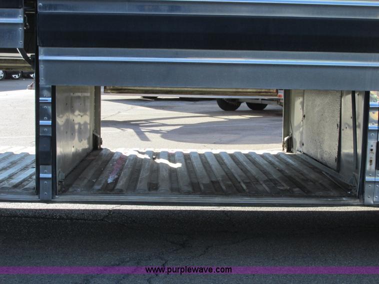 image for item J2326 1987 MCI transit bus