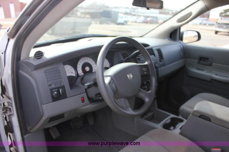 image for item J2329 2005 Dodge Durango ST SUV