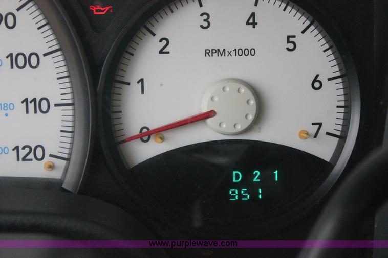 image for item J2329 2005 Dodge Durango ST SUV