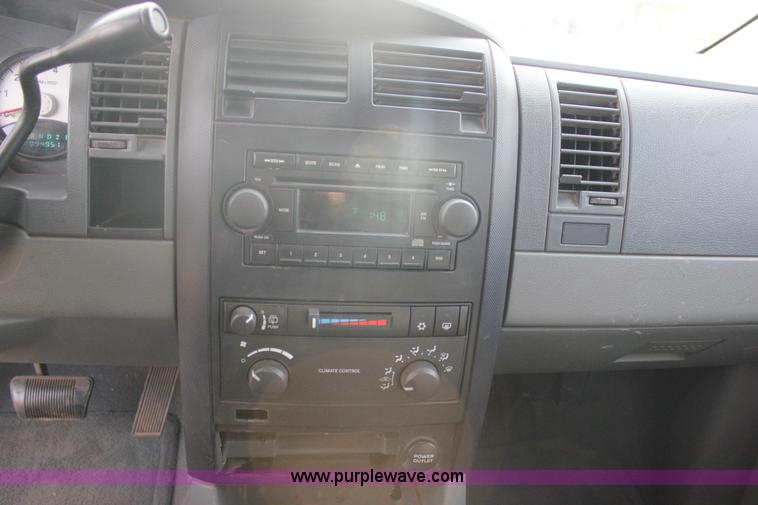 image for item J2329 2005 Dodge Durango ST SUV