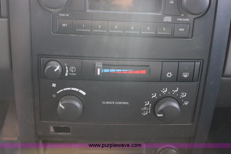 image for item J2329 2005 Dodge Durango ST SUV