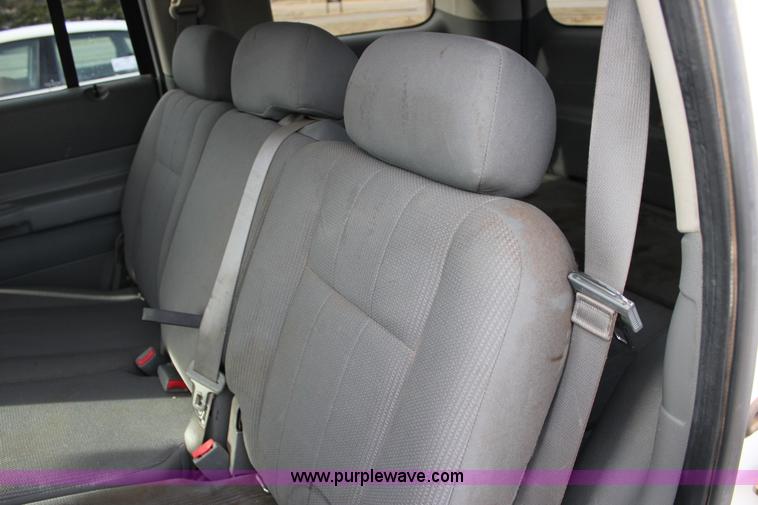 image for item J2329 2005 Dodge Durango ST SUV