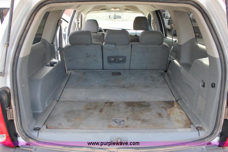 image for item J2329 2005 Dodge Durango ST SUV