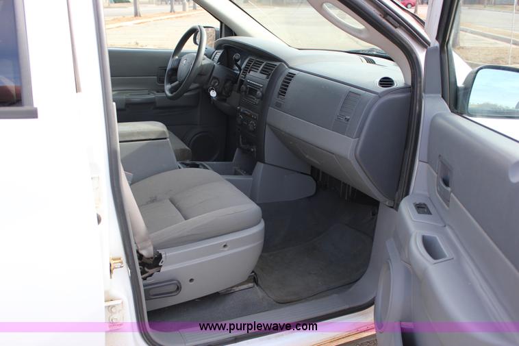 image for item J2329 2005 Dodge Durango ST SUV