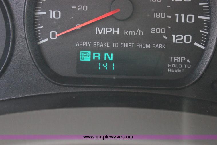 image for item J2331 2005 Chevrolet Impala