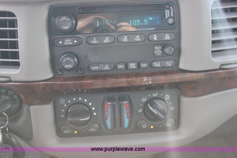 image for item J2331 2005 Chevrolet Impala