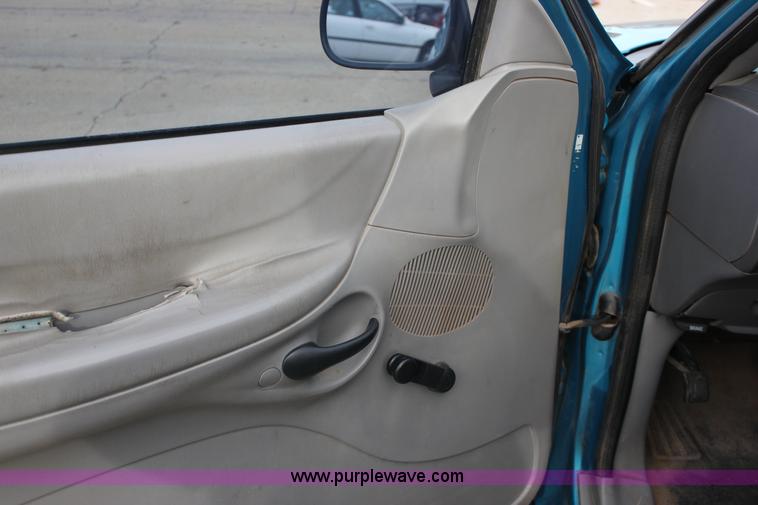 image for item J2332 1997 Ford F150 SuperCab pickup truck