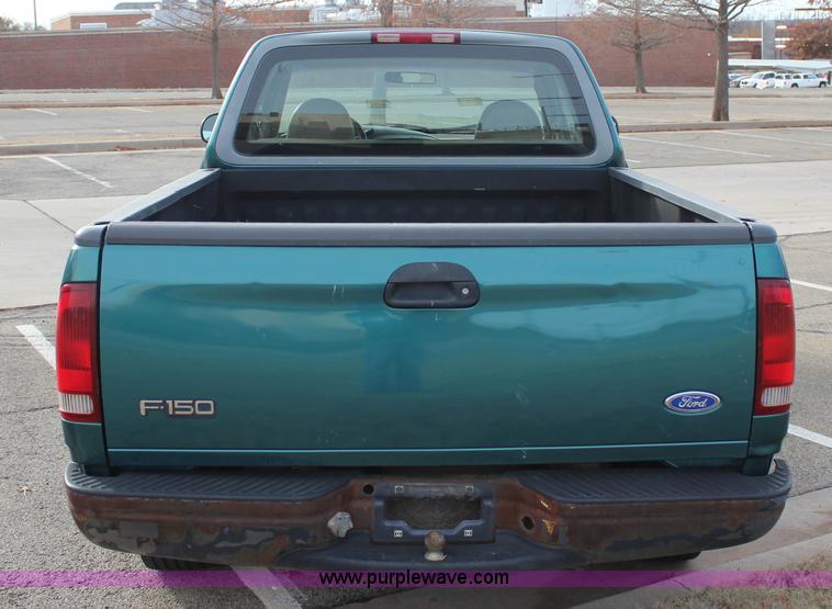 image for item J2335 1997 Ford F150 SuperCab pickup truck