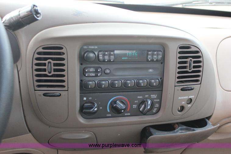 image for item J2335 1997 Ford F150 SuperCab pickup truck