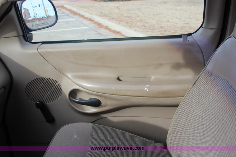 image for item J2335 1997 Ford F150 SuperCab pickup truck