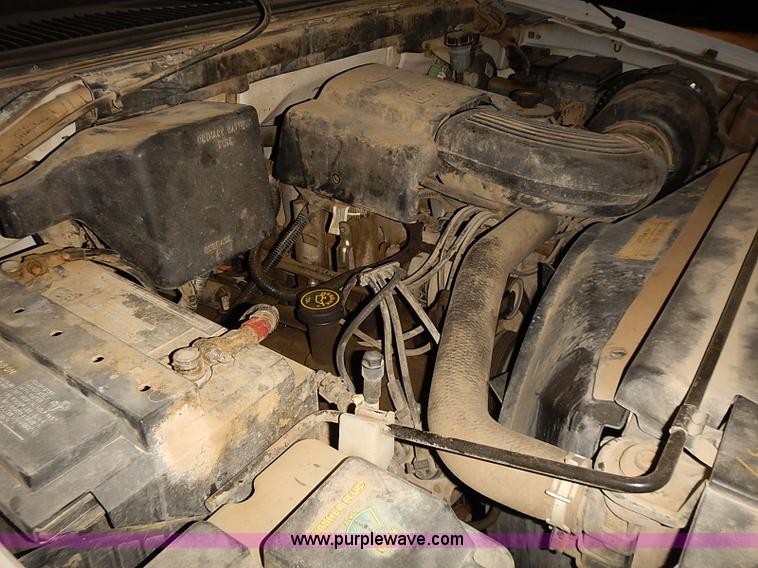 image for item J3076 1997 Ford F150 pickup truck