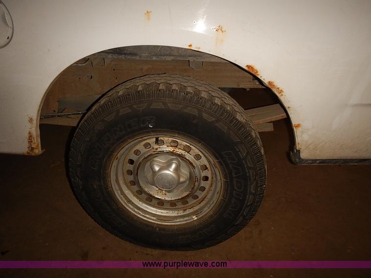 image for item J3076 1997 Ford F150 pickup truck