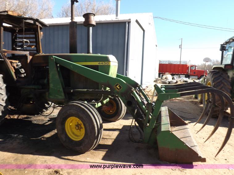 image for item K3117 John Deere 4430 tractor