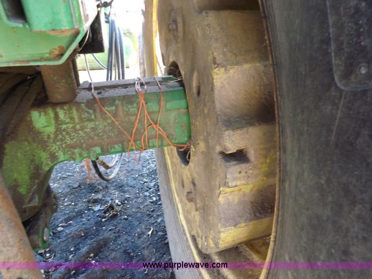 image for item K3117 John Deere 4430 tractor