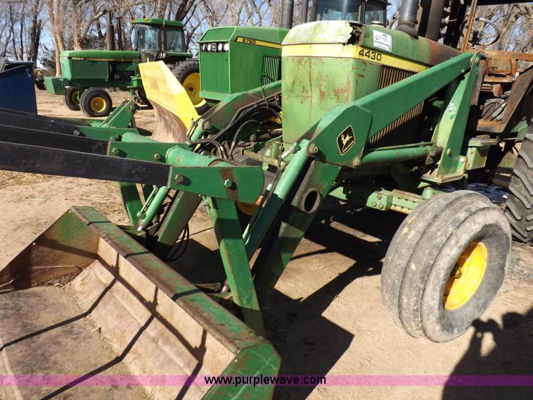image for item K3117 John Deere 4430 tractor
