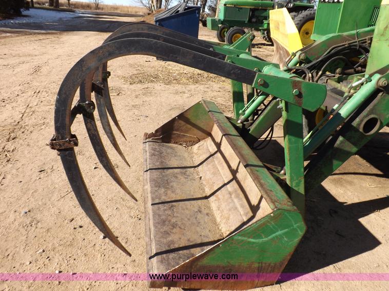 image for item K3117 John Deere 4430 tractor