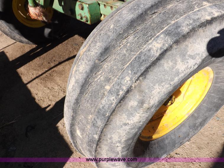 image for item K3117 John Deere 4430 tractor