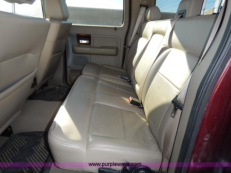 image for item K7294 2005 Ford F150 Lariat SuperCrew pickup truck