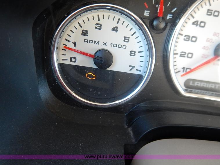 image for item K7294 2005 Ford F150 Lariat SuperCrew pickup truck