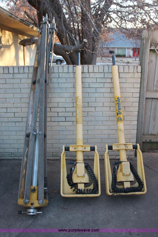 image for item AK9610 Trimble GL722 Spectra precision laser dual slope grade control system