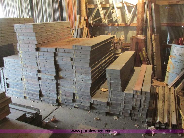 image for item AW9784 Symons concrete forms and accessories