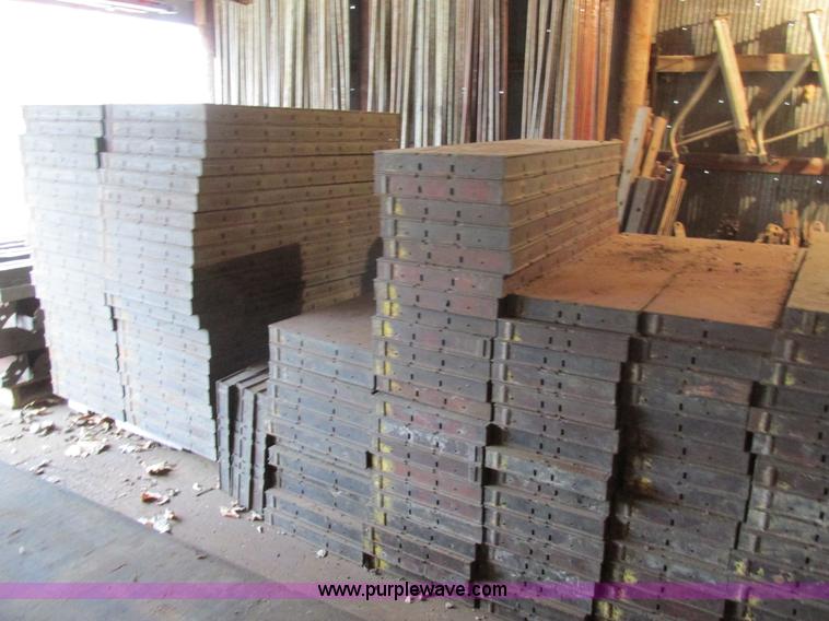 image for item AW9784 Symons concrete forms and accessories