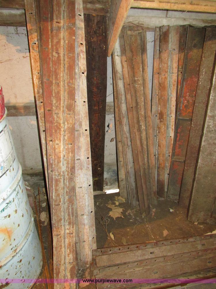 image for item AW9784 Symons concrete forms and accessories