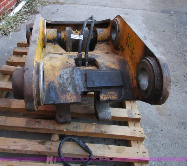 image for item BA9406 CF hydraulic excavator quick attach