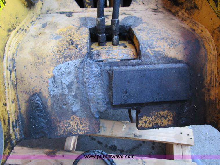 image for item BA9406 CF hydraulic excavator quick attach