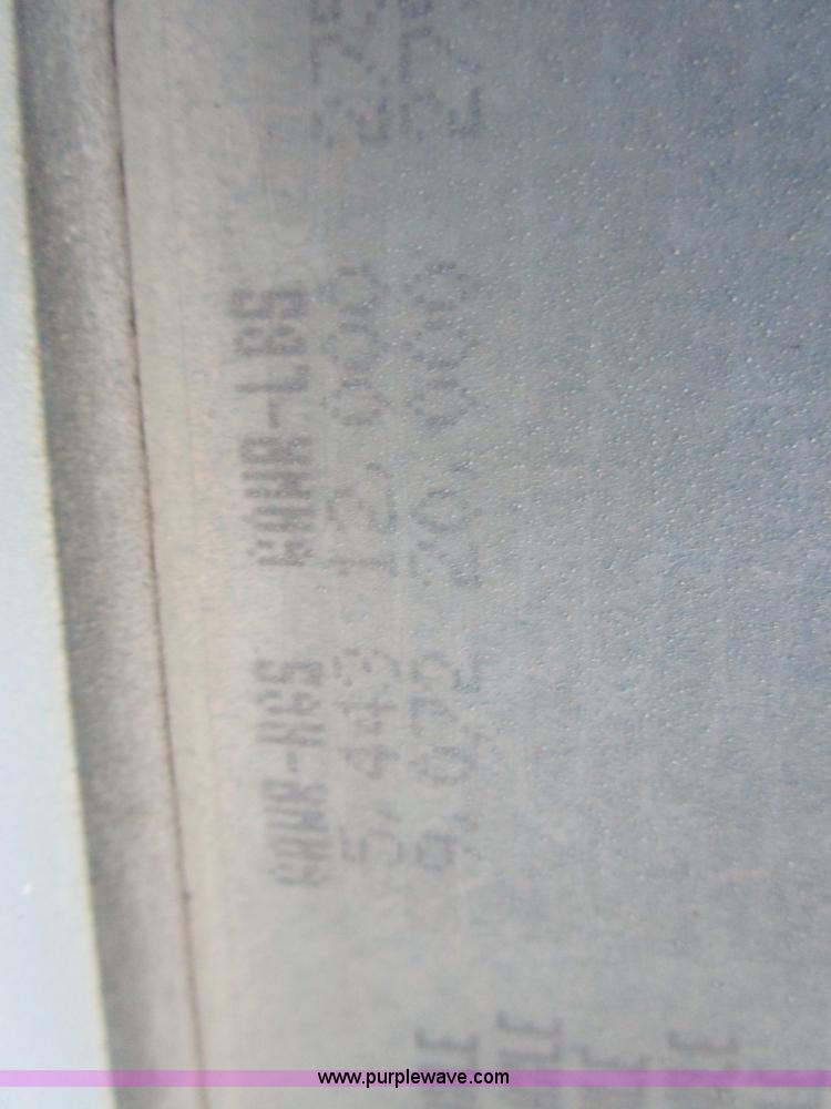 image for item D2253 1998 Freightliner FLD112 dump truck