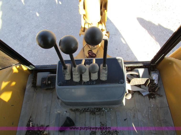 image for item D2254 1996 Caterpillar 416C backhoe