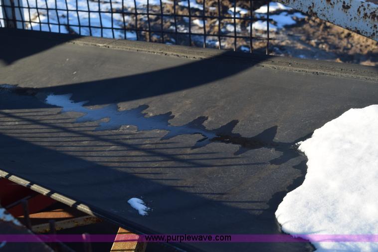 image for item E6062 Aggregate hopper and conveyor