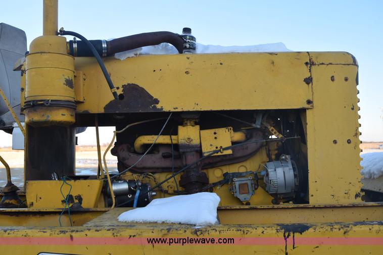 image for item E6065 Galion pneumatic roller