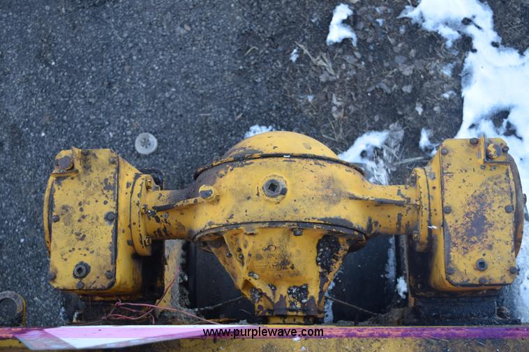 image for item E6065 Galion pneumatic roller