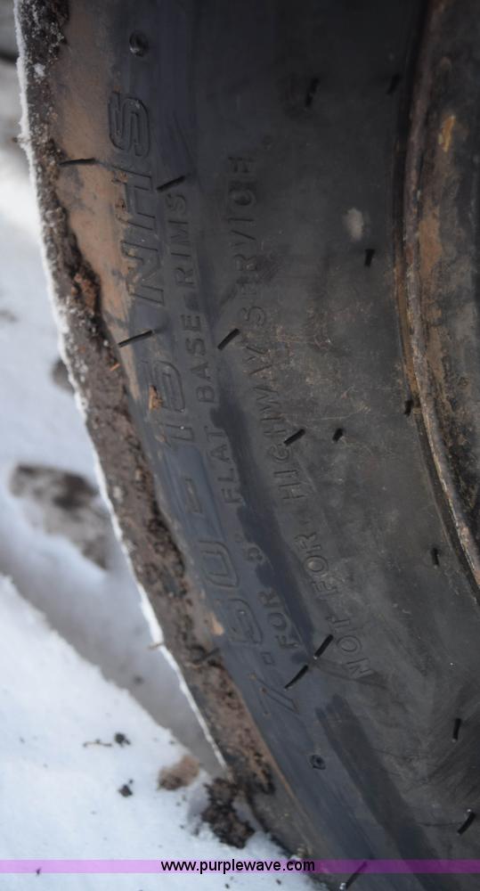 image for item E6065 Galion pneumatic roller