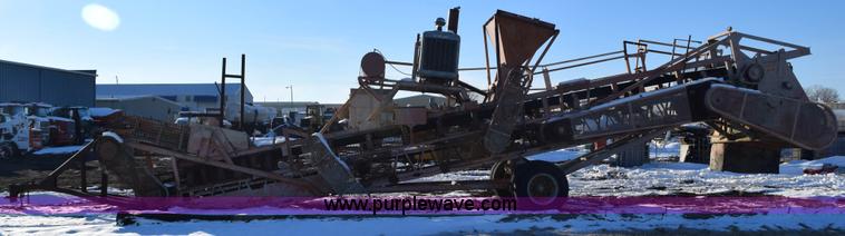 image for item E6066 40' pug mill