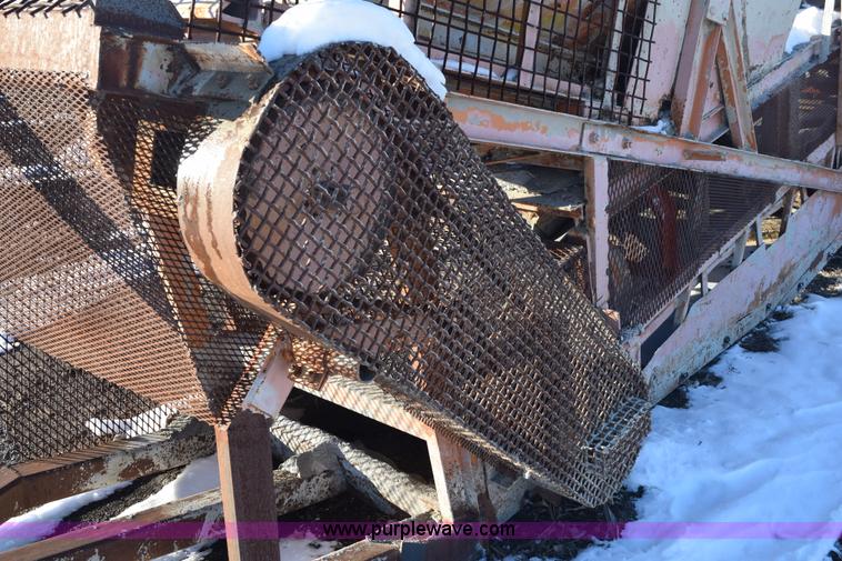 image for item E6066 40' pug mill