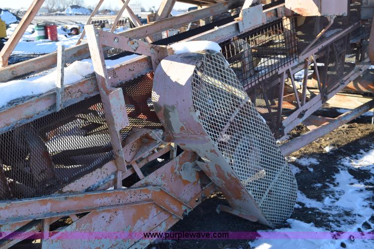 image for item E6066 40' pug mill