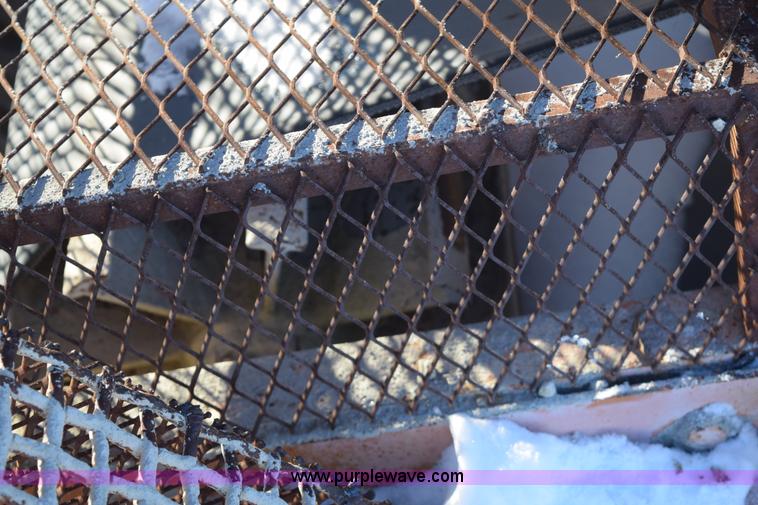 image for item E6066 40' pug mill