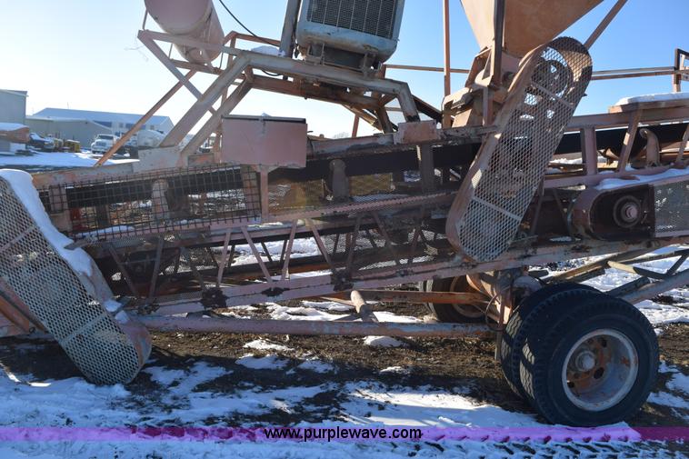 image for item E6066 40' pug mill