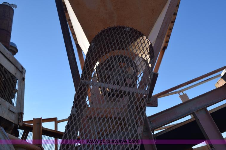 image for item E6066 40' pug mill