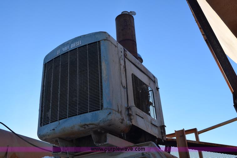 image for item E6066 40' pug mill